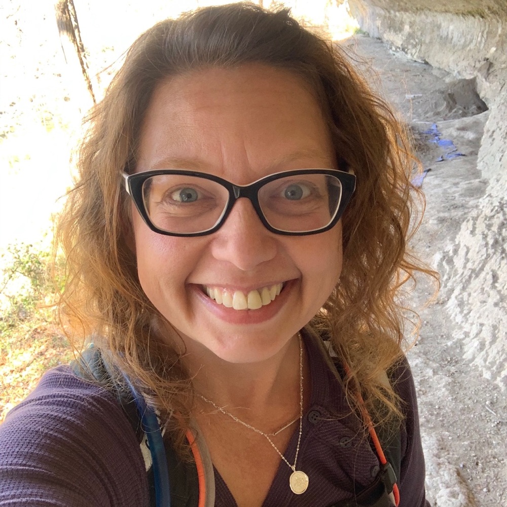 Meet your Posher, Jennifer